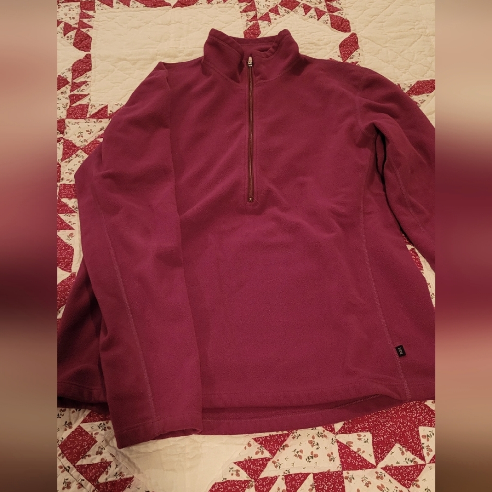 1/2 zip sweatshirt